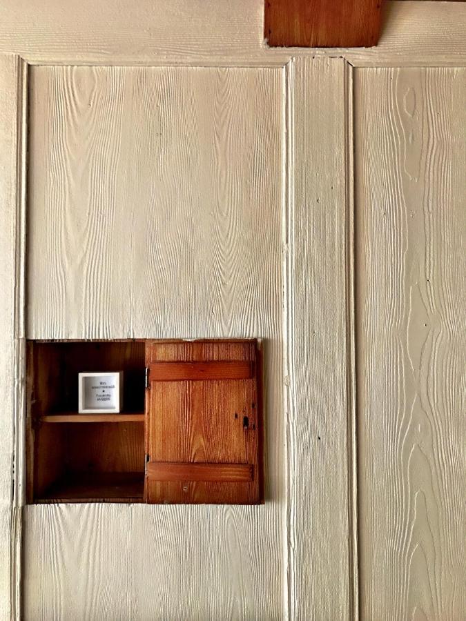 Historical Flat, By Zytglogge - 1St Floor Apartment Bern Bagian luar foto