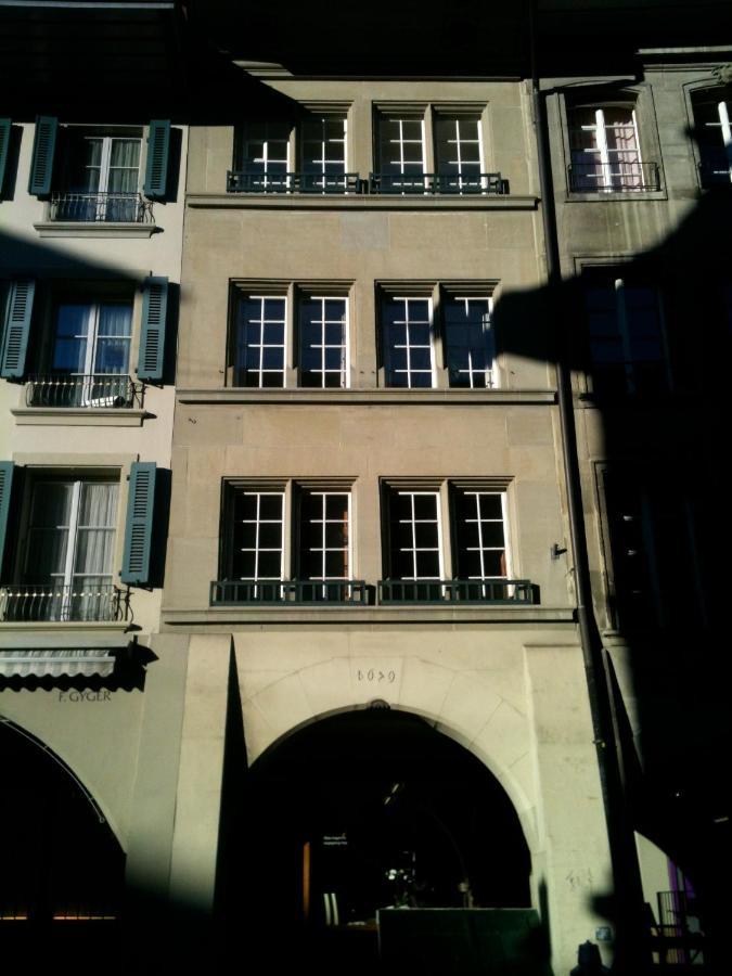 Historical Flat, By Zytglogge - 1St Floor Apartment Bern Bagian luar foto