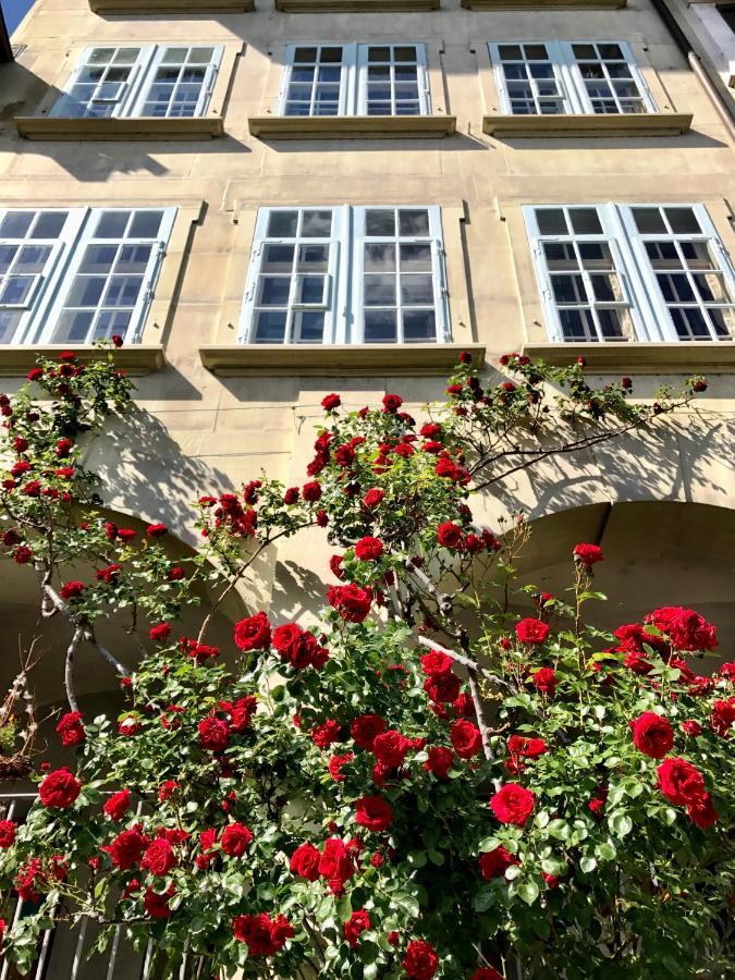 Historical Flat, By Zytglogge - 1St Floor Apartment Bern Bagian luar foto