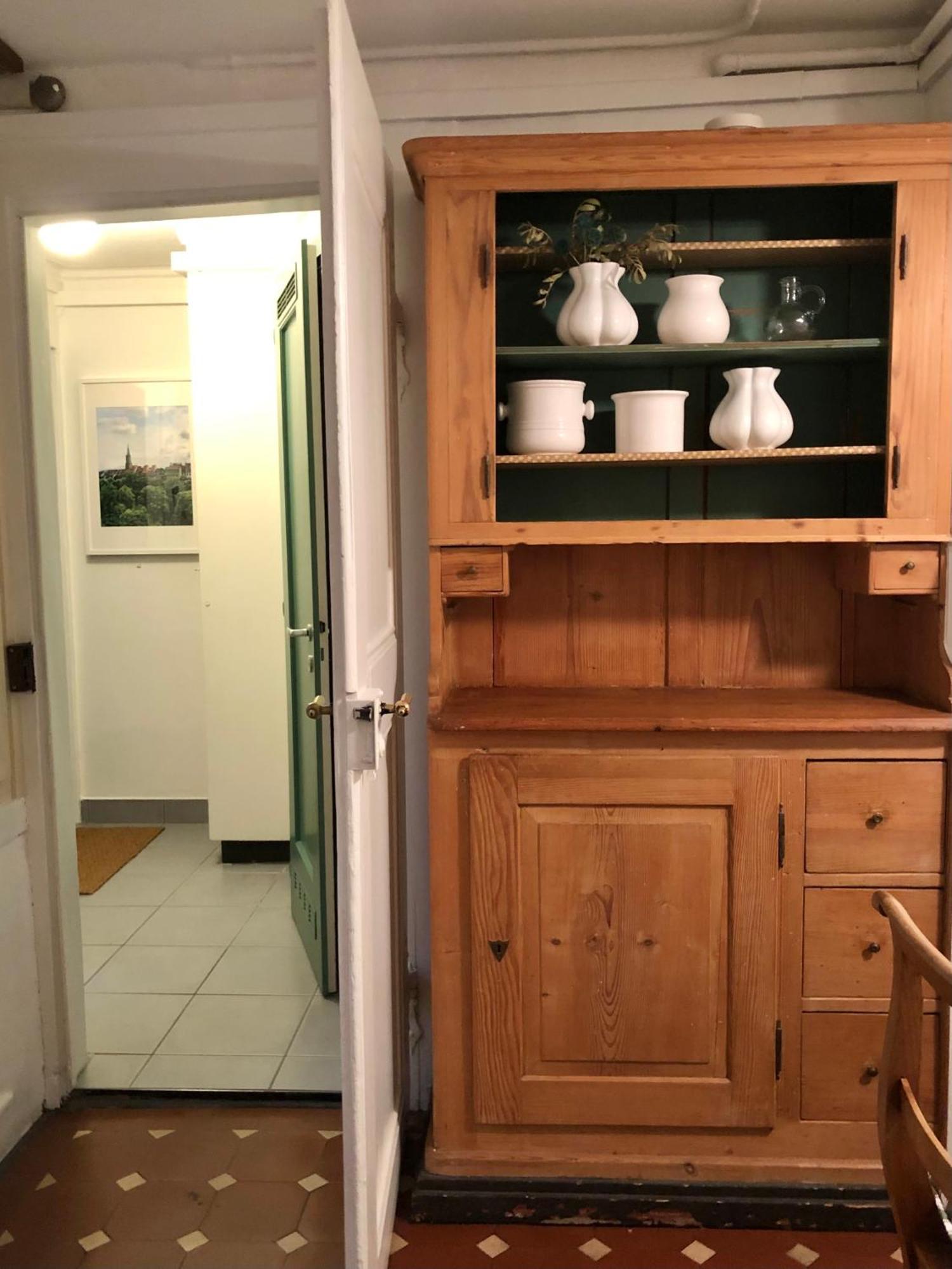 Historical Flat, By Zytglogge - 1St Floor Apartment Bern Bagian luar foto
